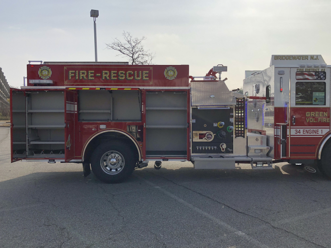 Pierce Fire Truck Velocity Top Mount Pumper Delivered To Bridgewater