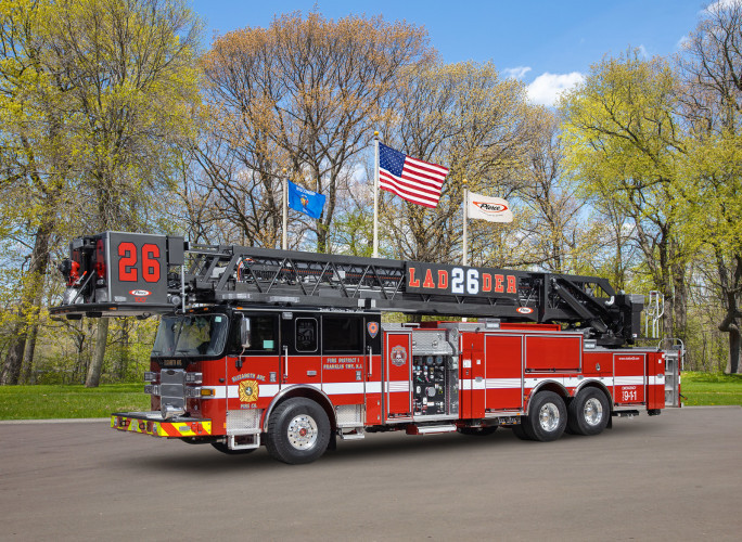 New Pierce Fire Truck - Arrow XT 100' Platform delivered to Franklin ...