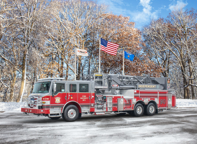 New Pierce Fire Truck - Velocity 100' Ascendant Mid-mount Tower 