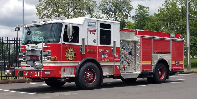 New Pierce Fire Truck - Enforcer Pumper (2 of 3) delivered to City of ...